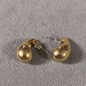 10 Items/$10 Anthropologie Gold Teardrop Earrings